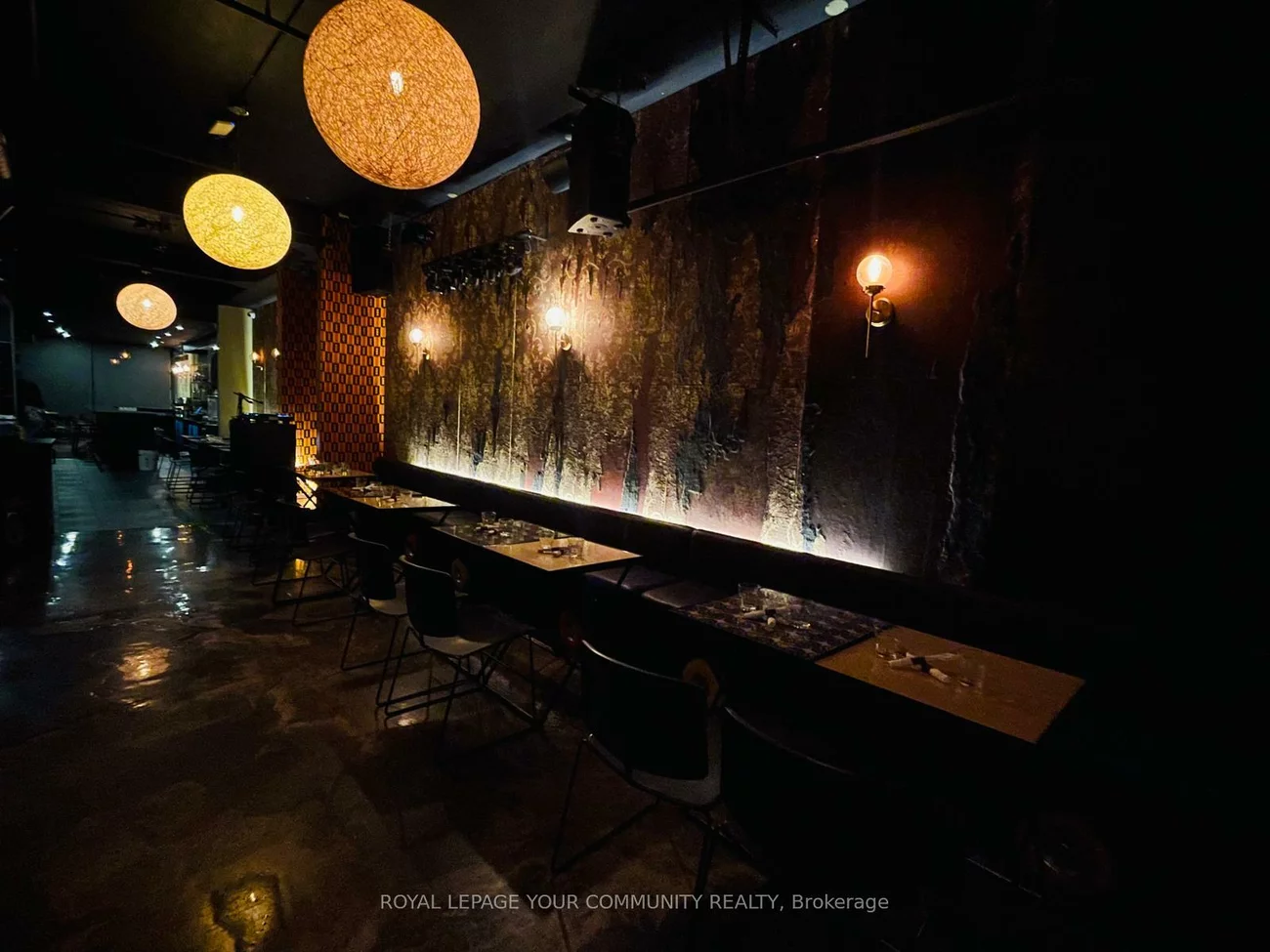 745, Queen, Trinity-Bellwoods, Toronto