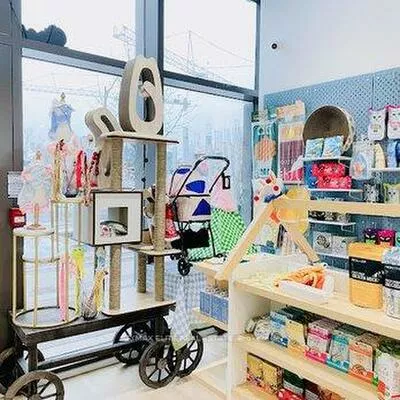 Commercial for sale, 133, McMahon, Bayview Village, Toronto