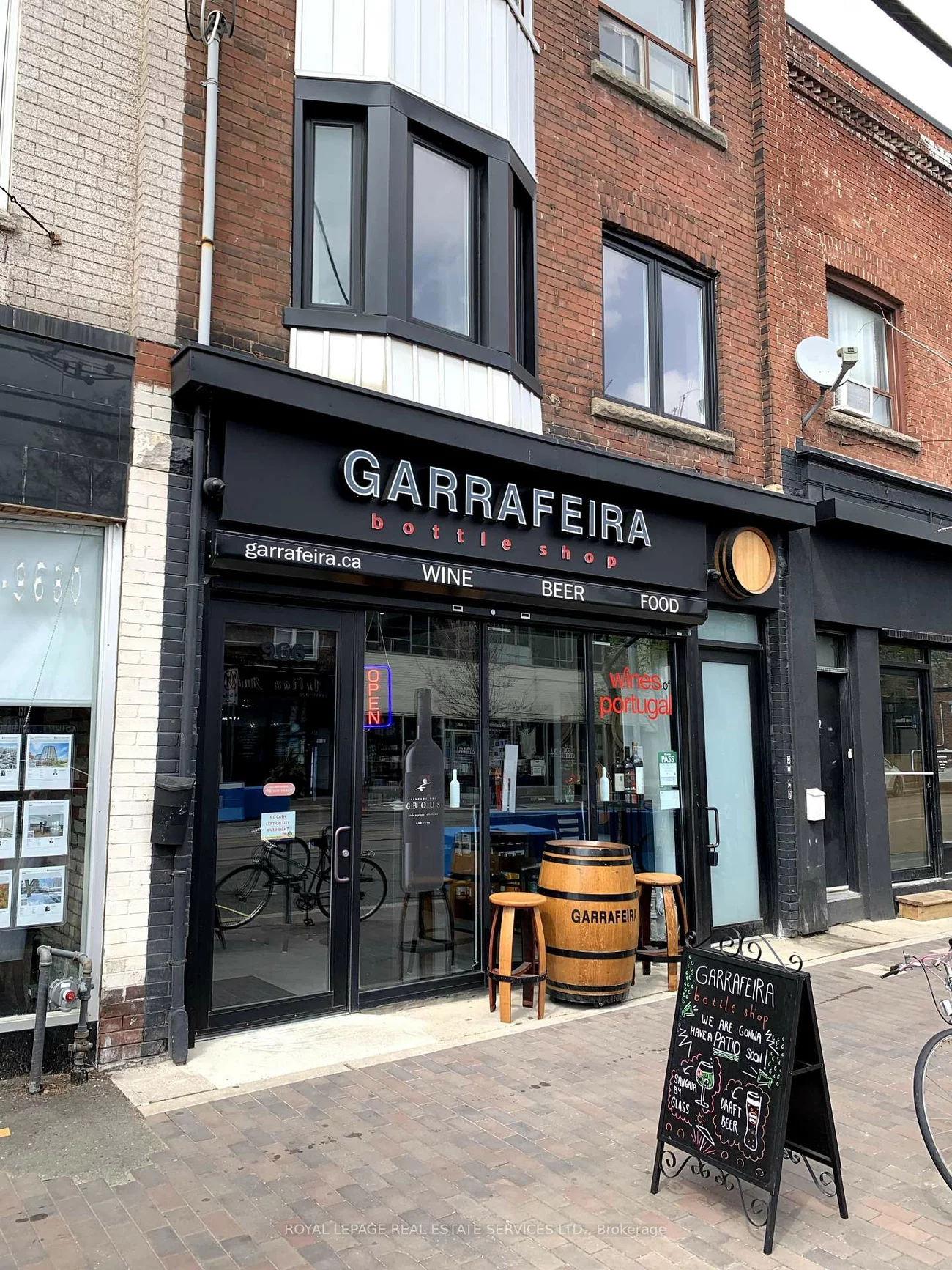 966, College, Dufferin Grove, Toronto