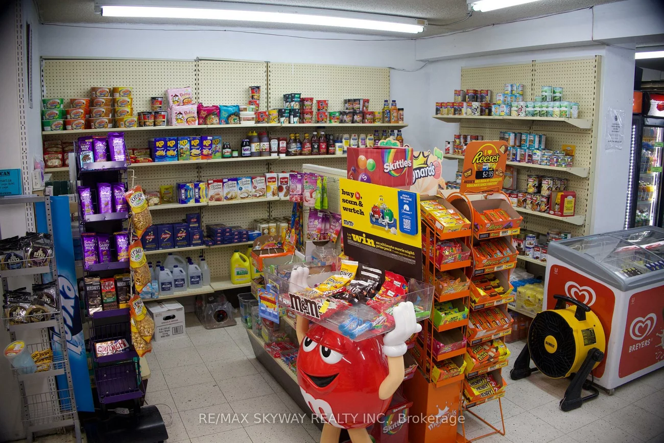 5, Old Sheppard, Pleasant View, Toronto