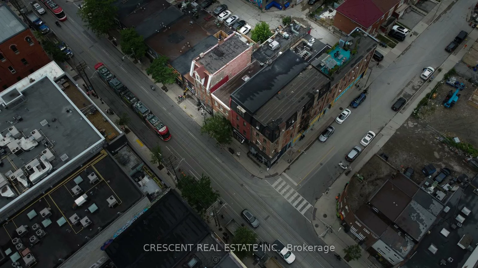 414, Queen, Kensington-Chinatown, Toronto