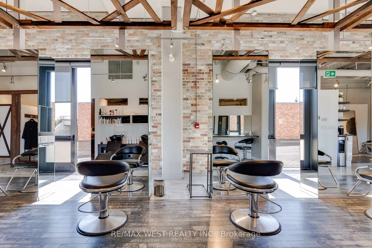 90, Distillery, Waterfront Communities C8, Toronto