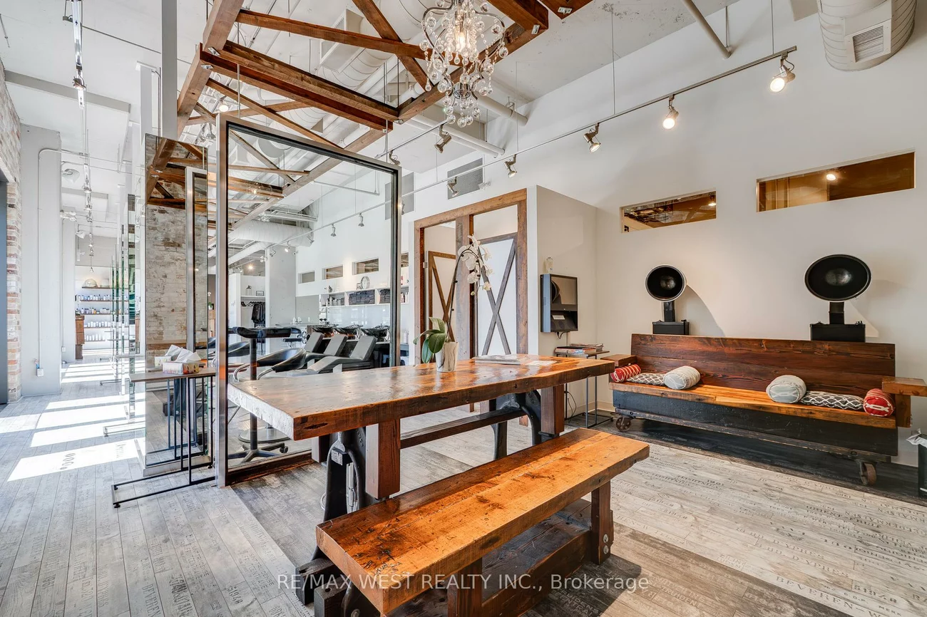 90, Distillery, Waterfront Communities C8, Toronto