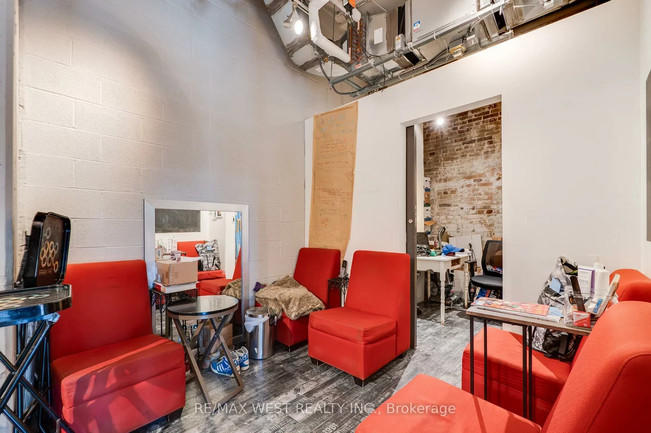 90, Distillery, Waterfront Communities C8, Toronto