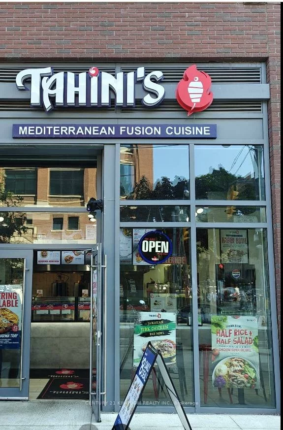 233, College, Kensington-Chinatown, Toronto