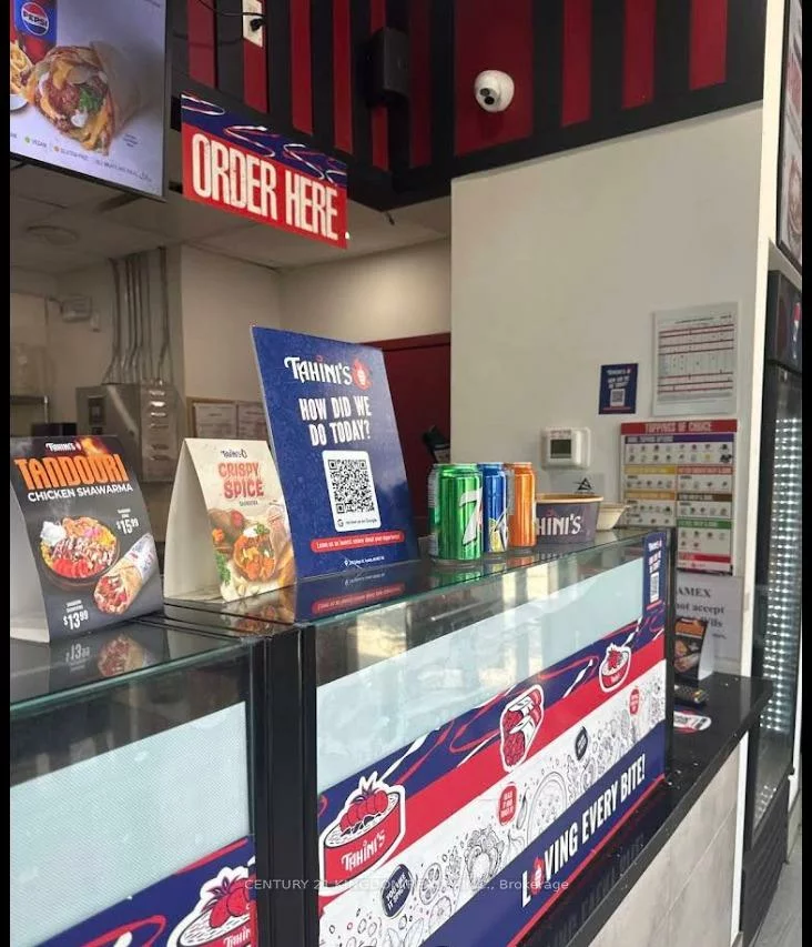 233, College, Kensington-Chinatown, Toronto