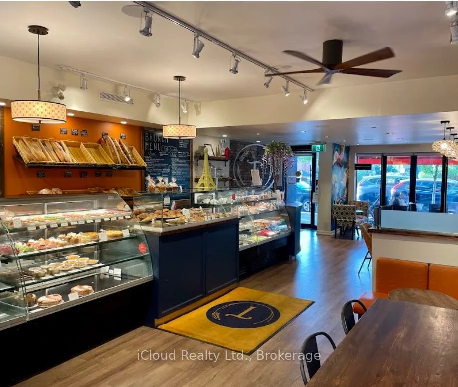 1116, Eglinton, Forest Hill North, Toronto