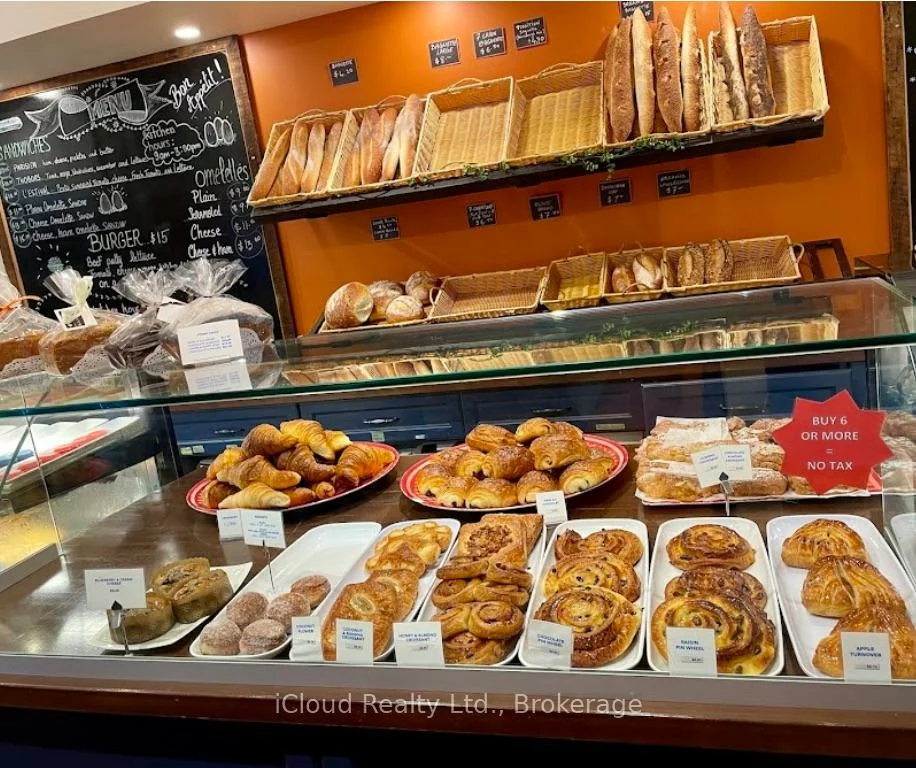 1116, Eglinton, Forest Hill North, Toronto