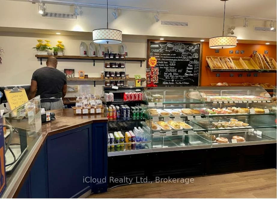 1116, Eglinton, Forest Hill North, Toronto