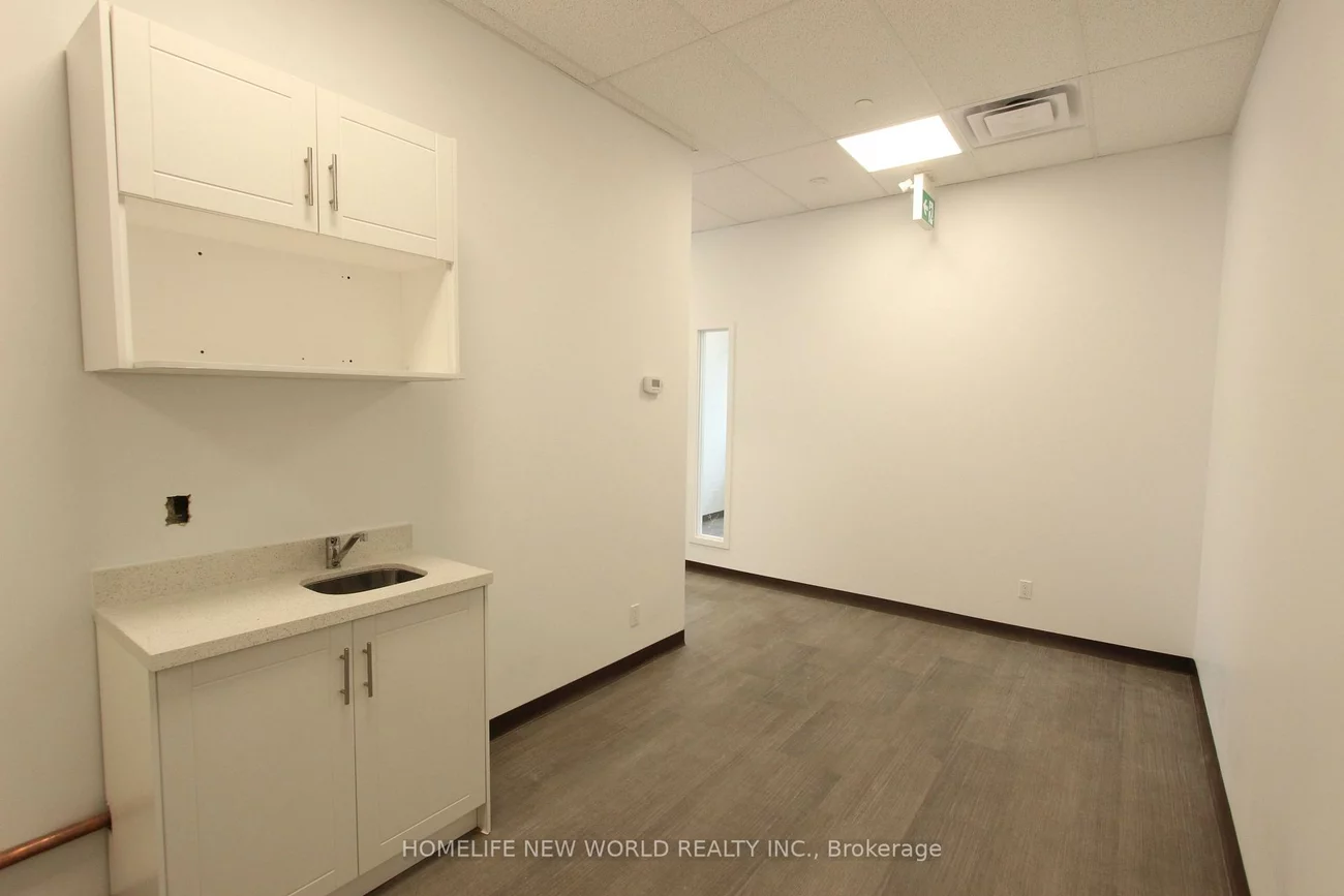 4789, Yonge, Willowdale East, Toronto