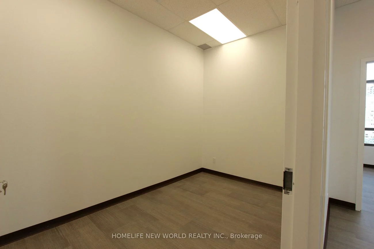 4789, Yonge, Willowdale East, Toronto