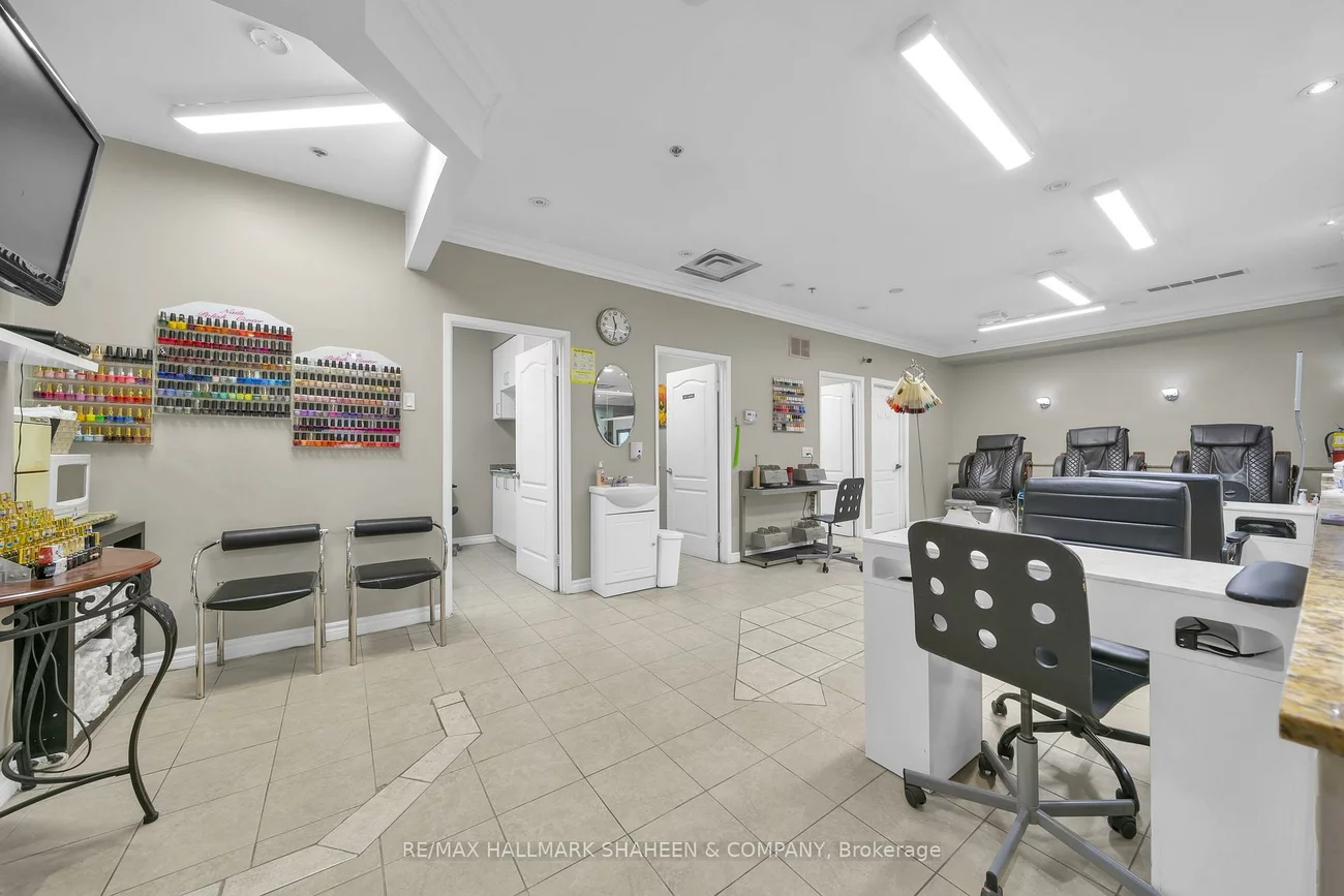 4823, Leslie, Don Valley Village, Toronto