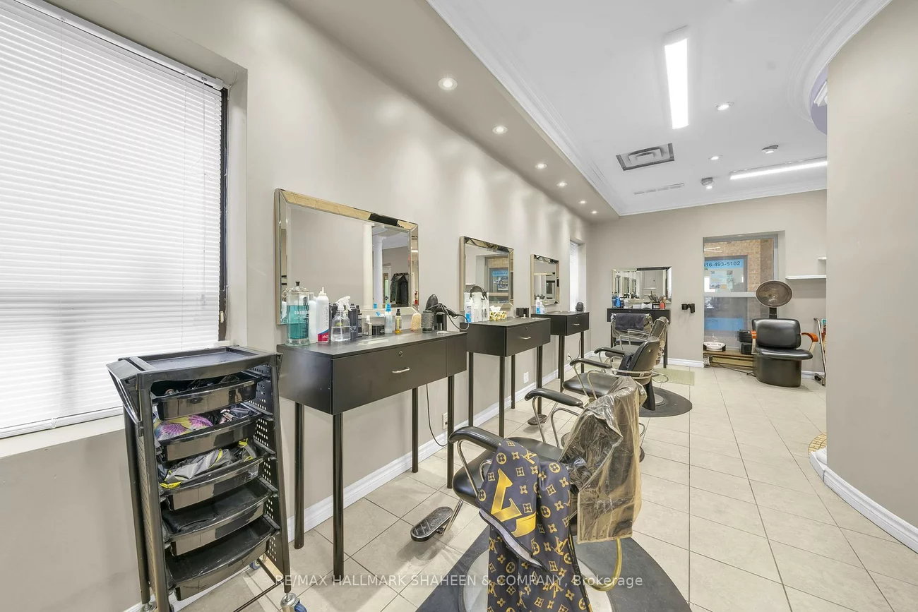 4823, Leslie, Don Valley Village, Toronto