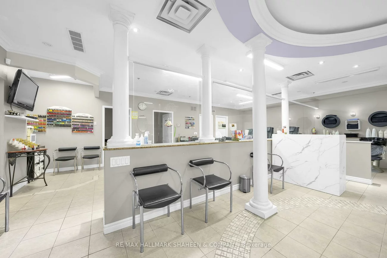 4823, Leslie, Don Valley Village, Toronto