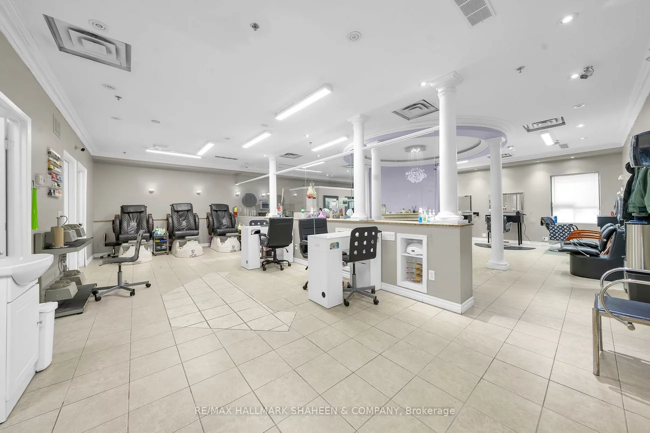 4823, Leslie, Don Valley Village, Toronto