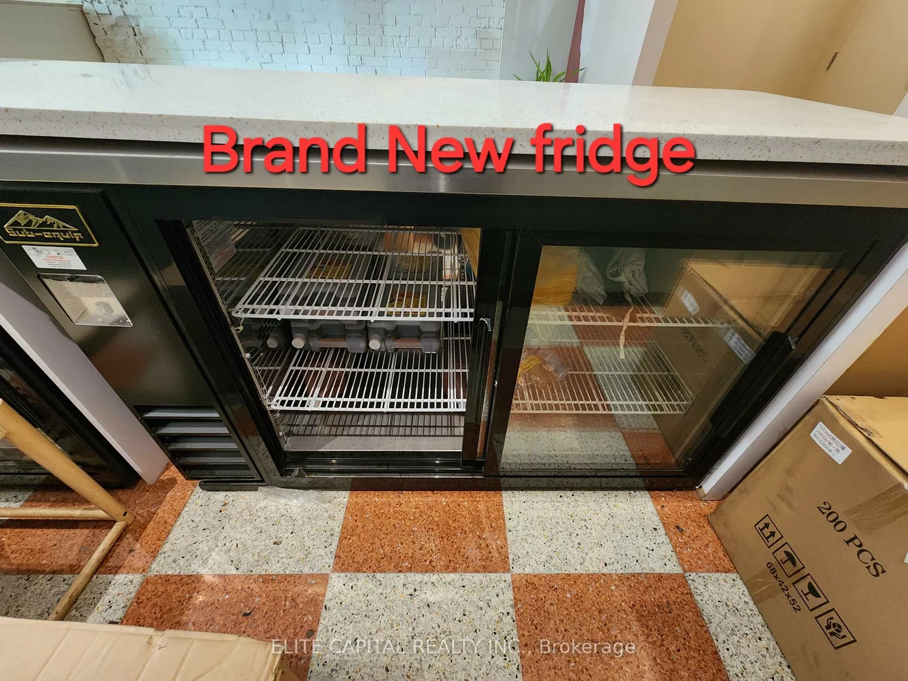 356, College, University, Toronto