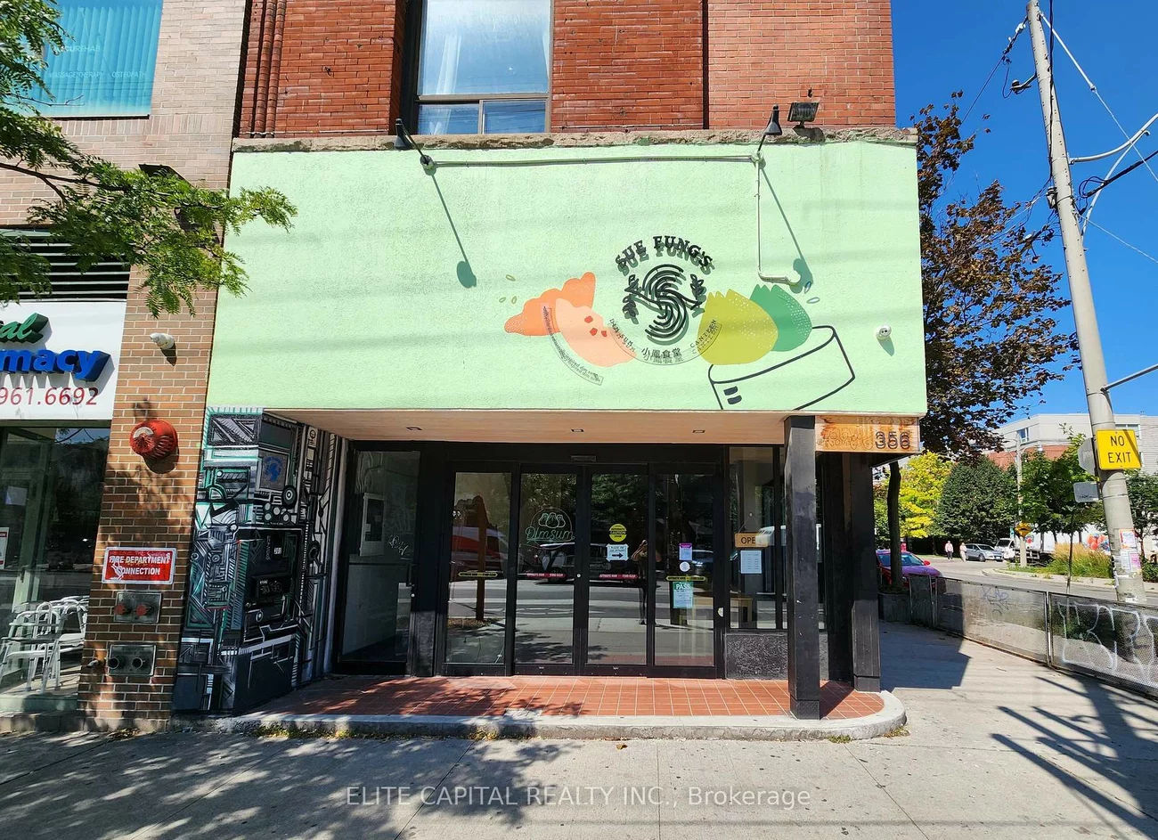 356, College, University, Toronto