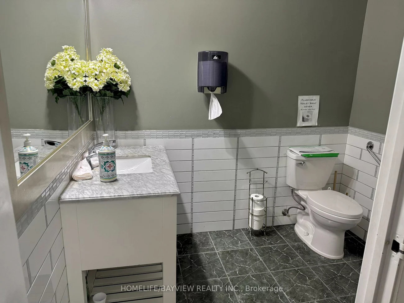 1881, Steeles, Bathurst Manor, Toronto