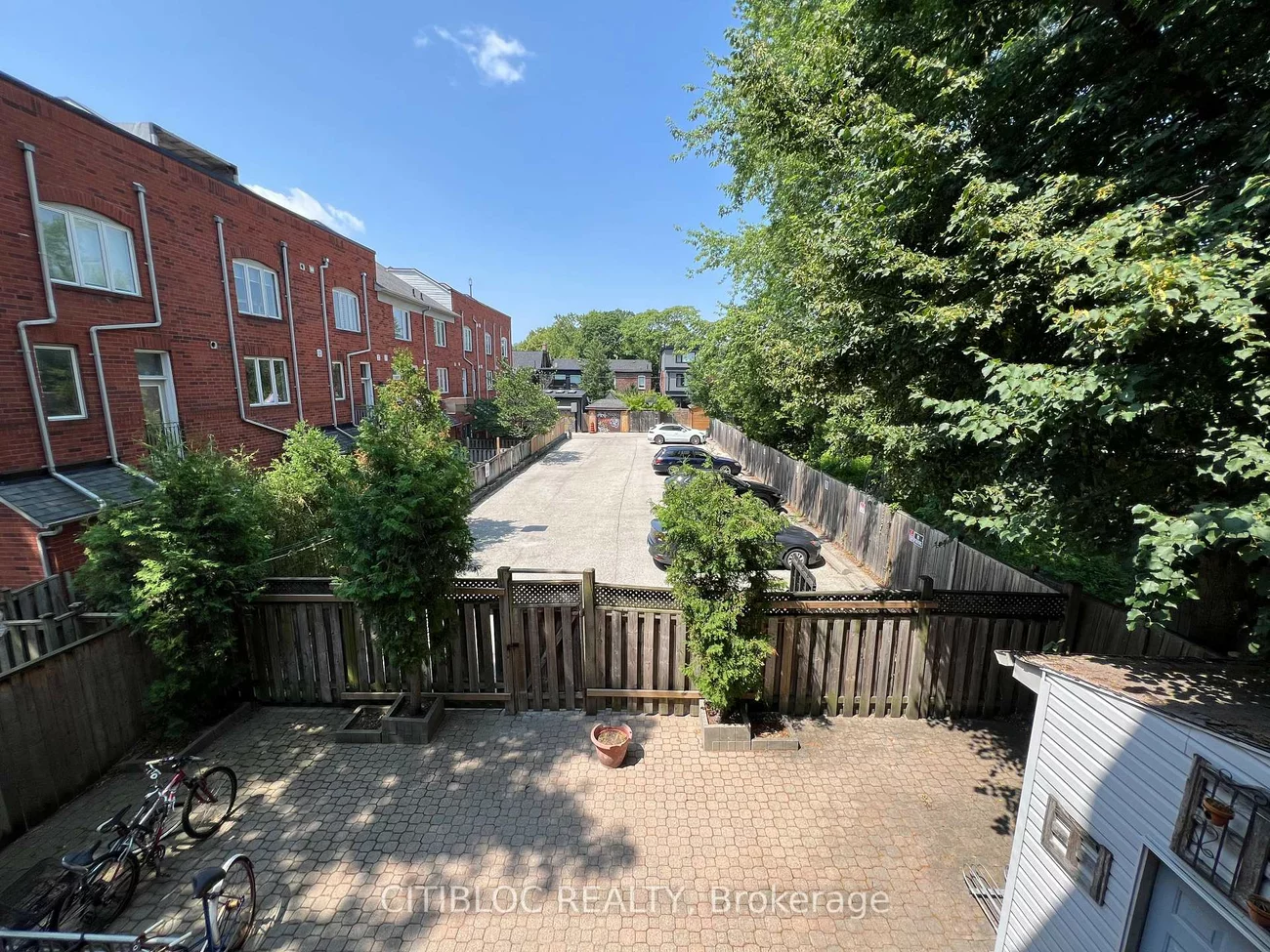 336, Clinton, Palmerston-Little Italy, Toronto