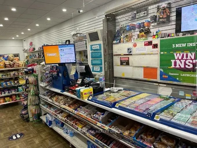 963, Eglinton, Humewood-Cedarvale, Toronto