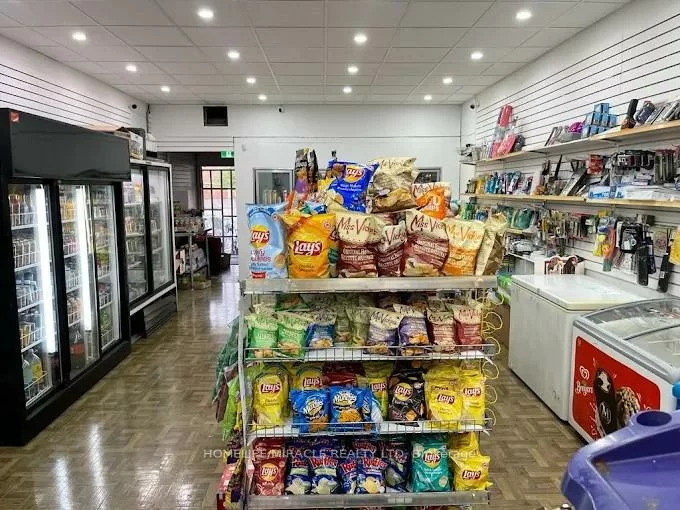 963, Eglinton, Humewood-Cedarvale, Toronto