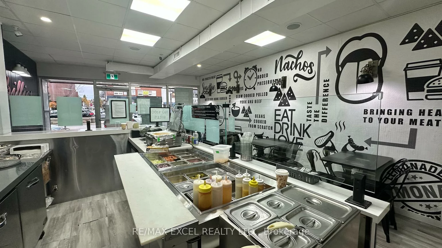 4905, Yonge, Willowdale East, Toronto