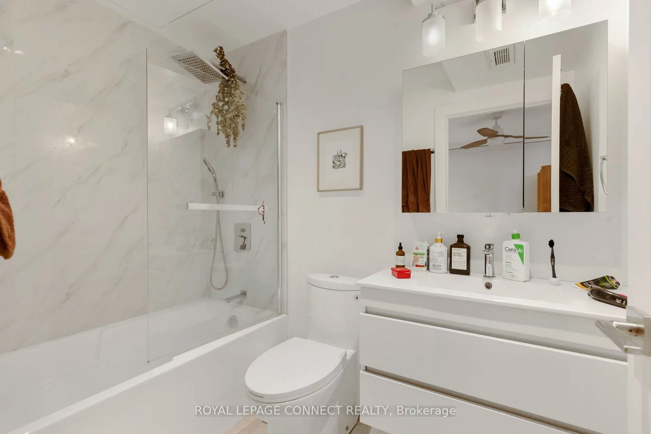 16, Rosemount, Wychwood, Toronto