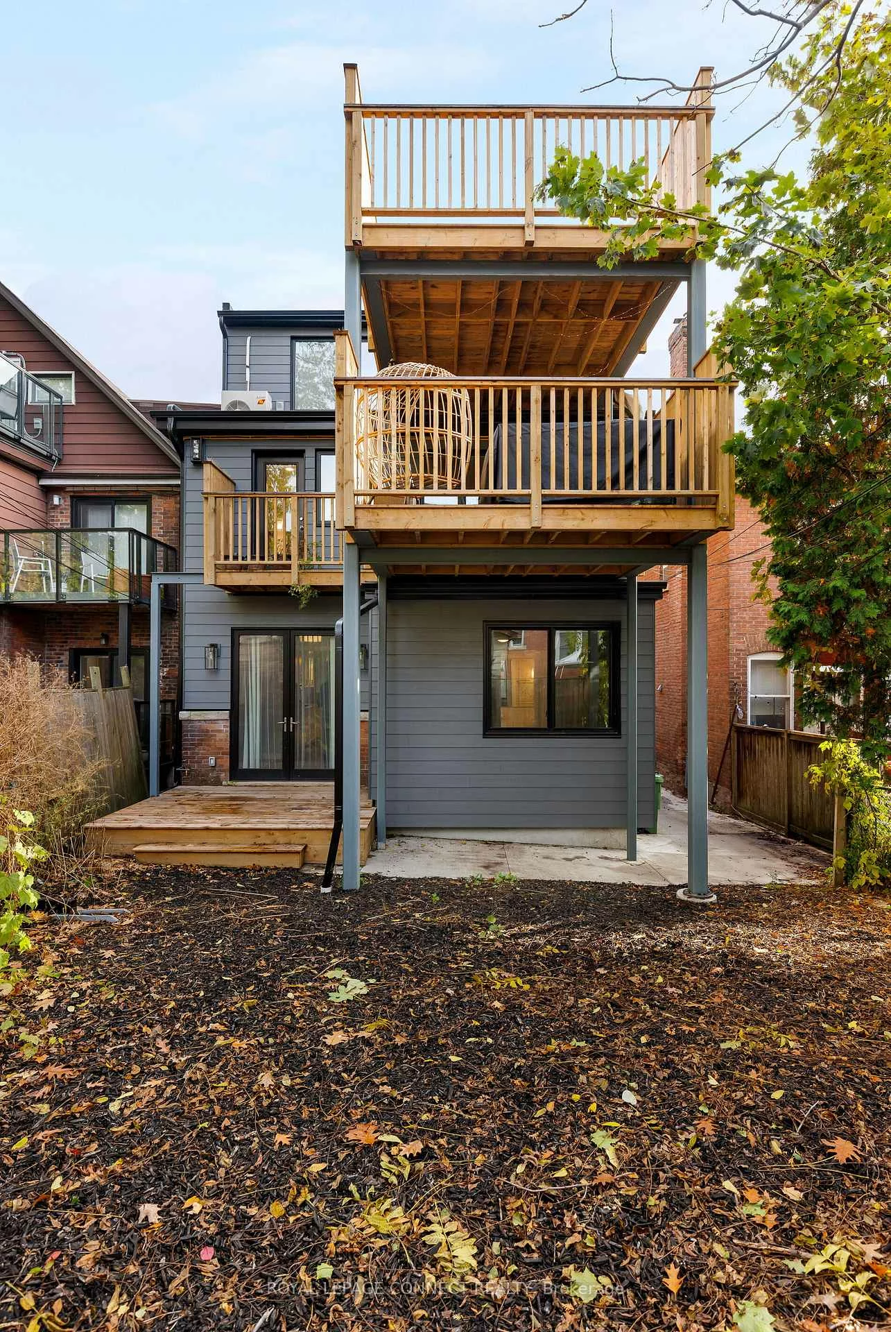 16, Rosemount, Wychwood, Toronto