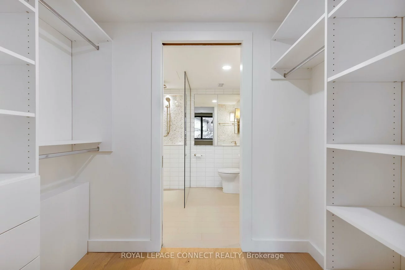 16, Rosemount, Wychwood, Toronto