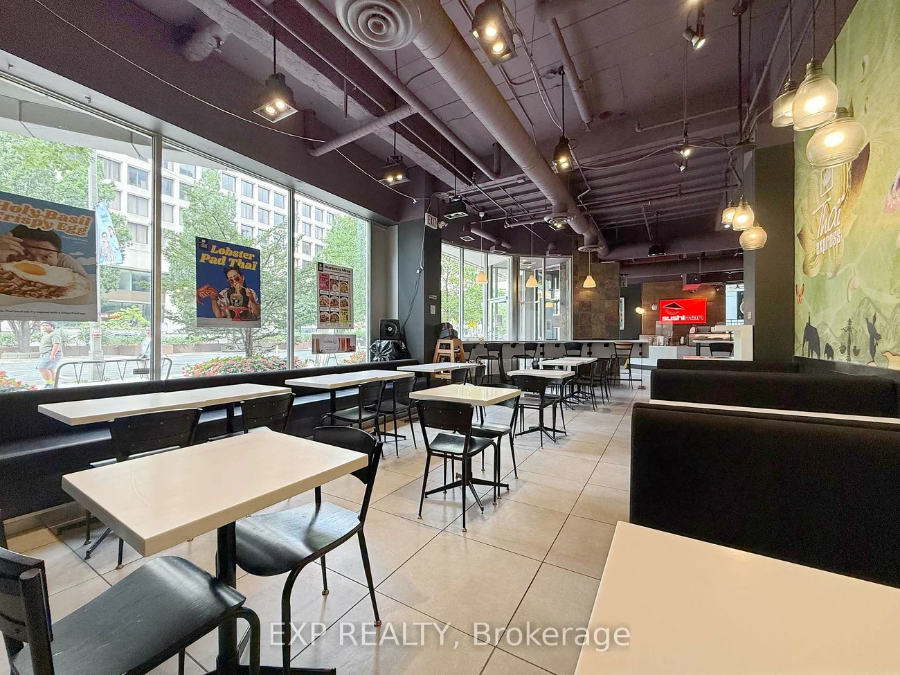 505, University, Bay Street Corridor, Toronto