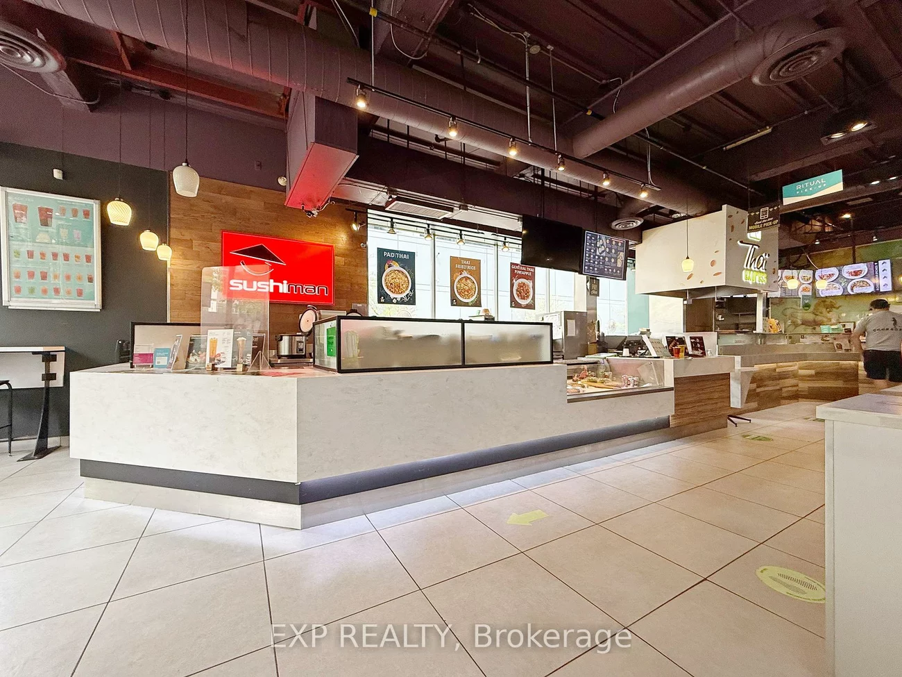 505, University, Bay Street Corridor, Toronto