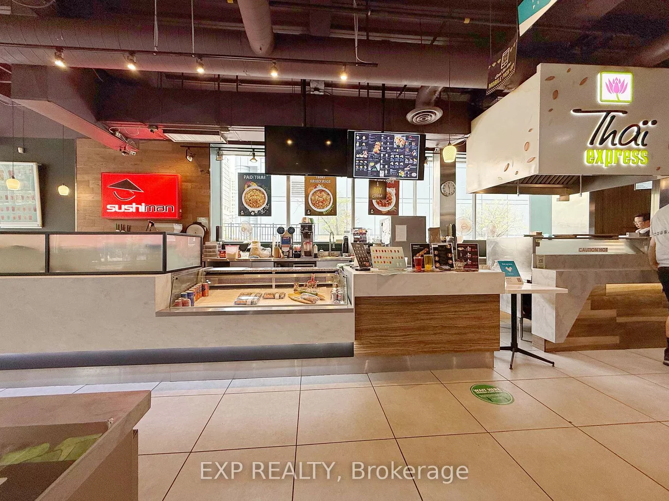 505, University, Bay Street Corridor, Toronto