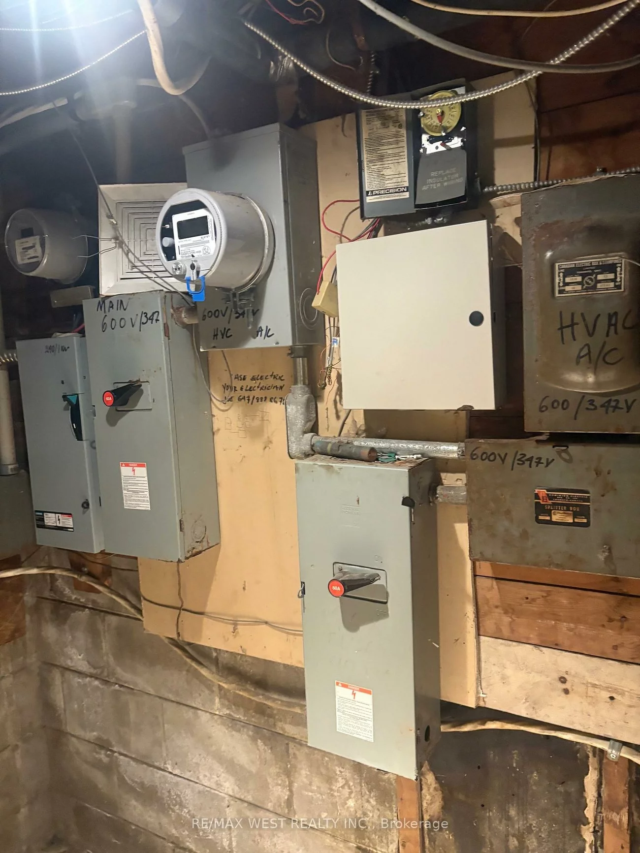 2057, Dufferin, Oakwood Village, Toronto