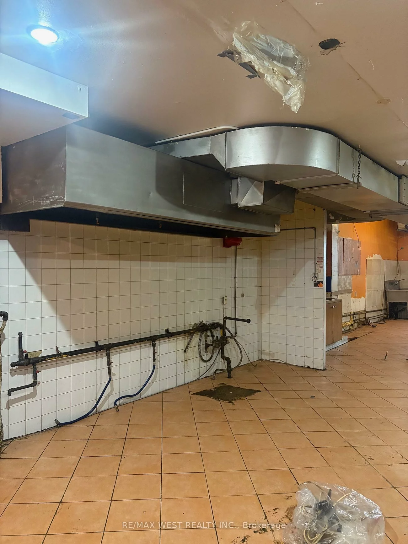 2057, Dufferin, Oakwood Village, Toronto