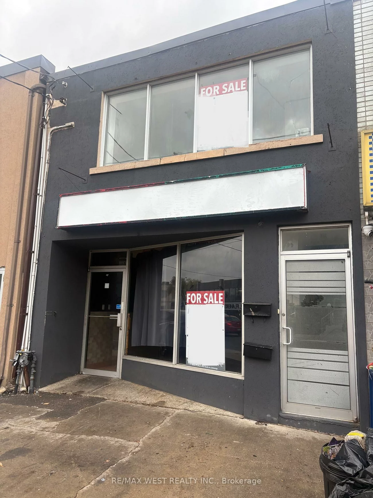 2057, Dufferin, Oakwood Village, Toronto