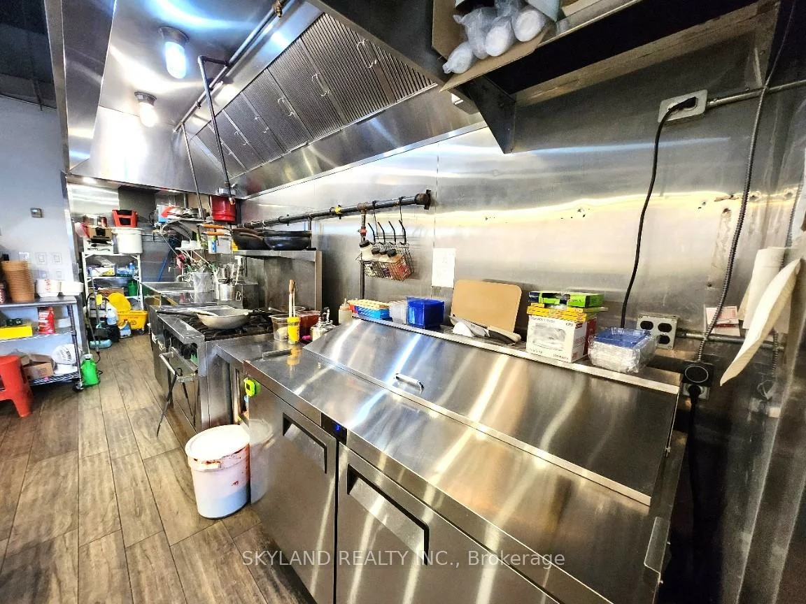 5369, Yonge, Willowdale East, Toronto