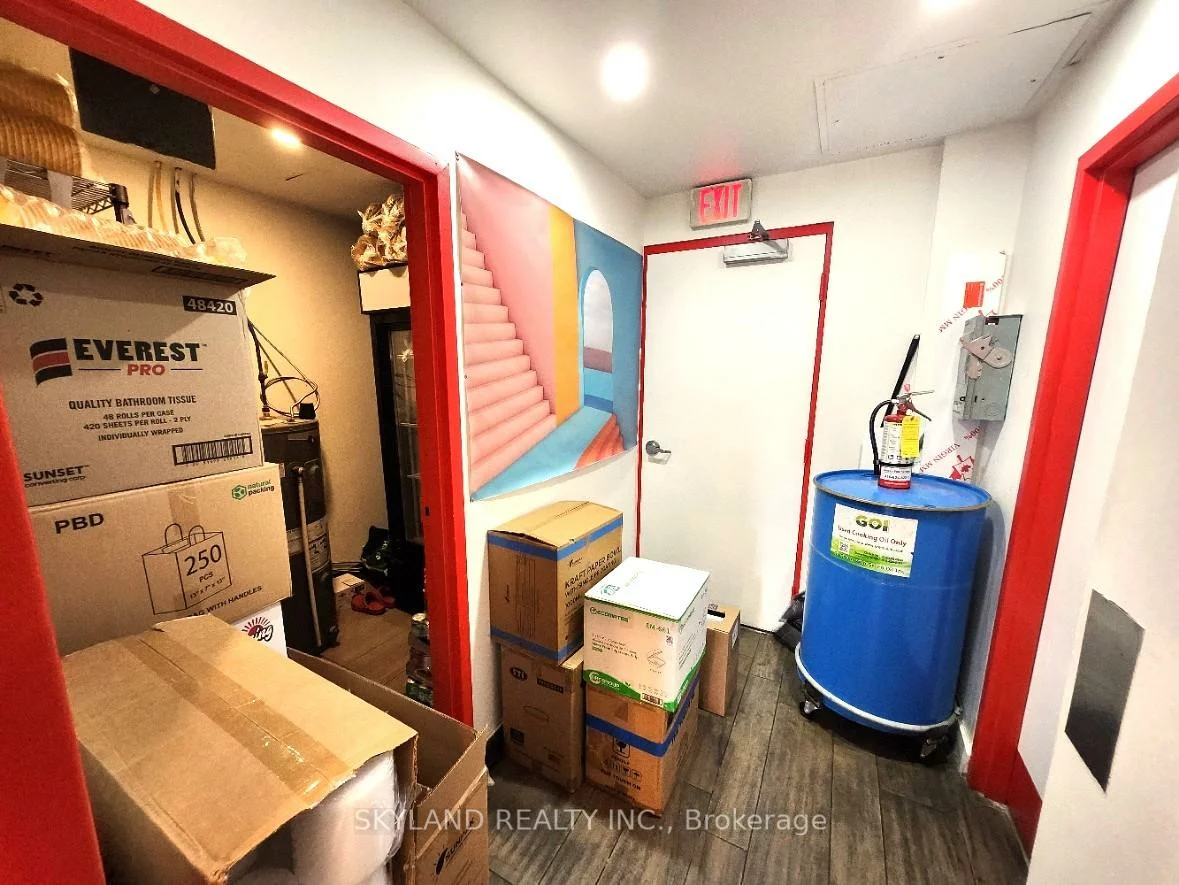 5369, Yonge, Willowdale East, Toronto