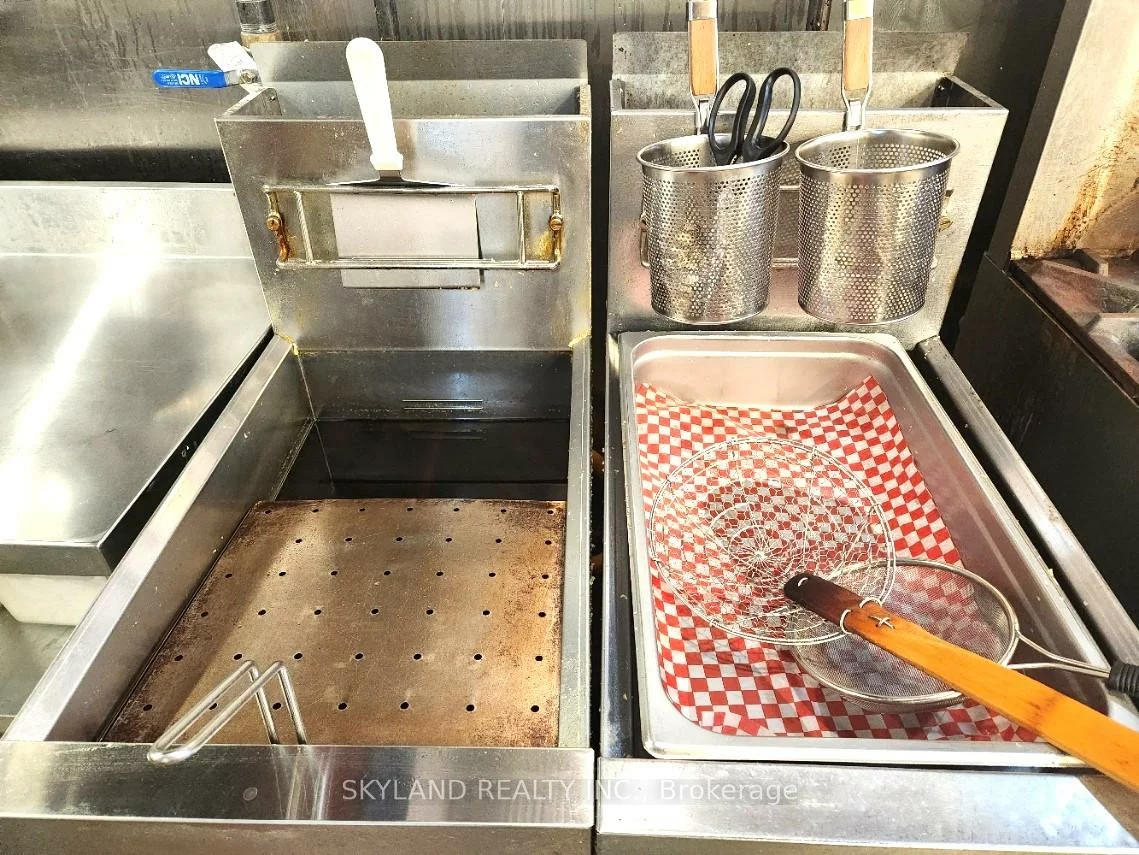 5369, Yonge, Willowdale East, Toronto