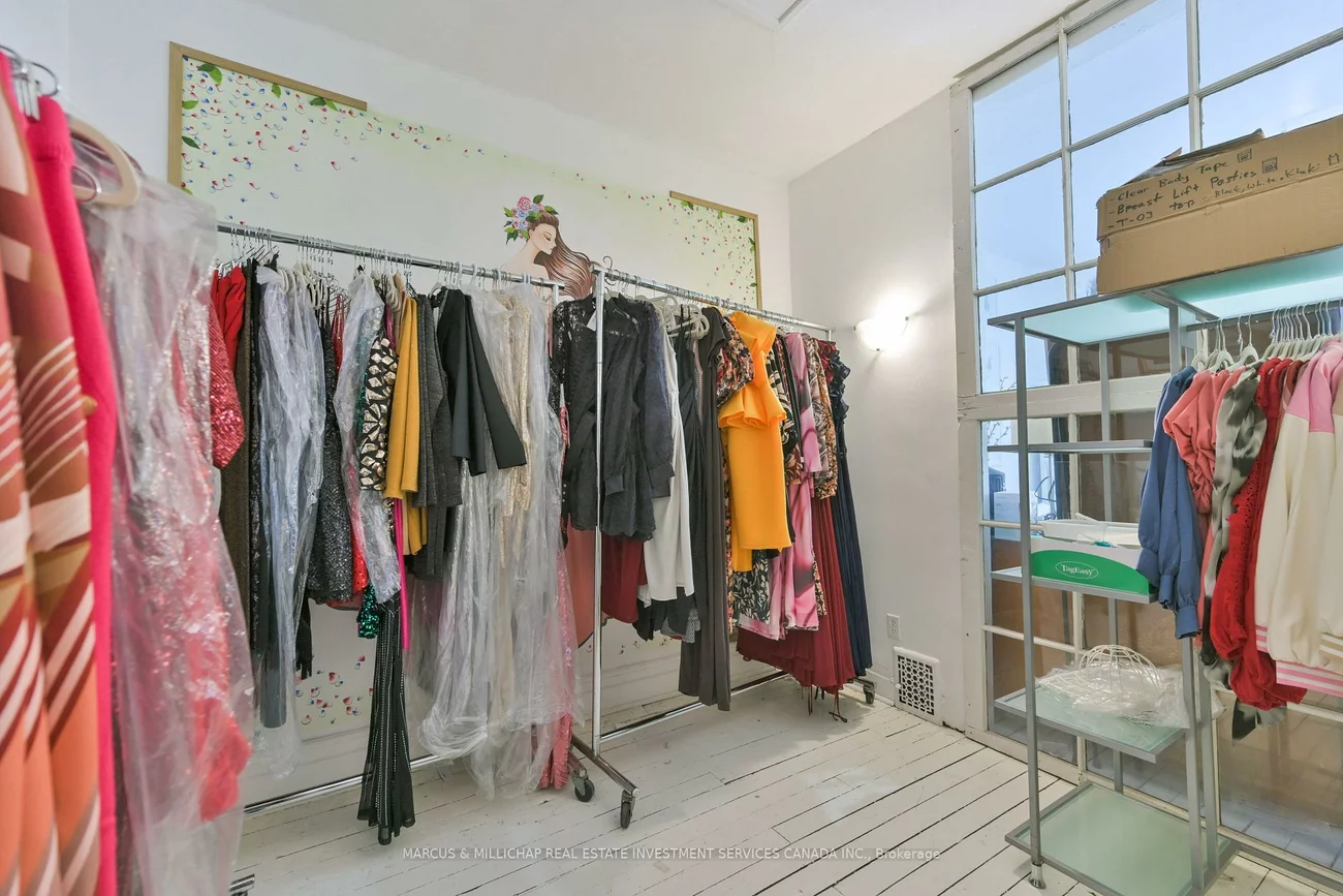 863, Queen, Niagara, Toronto