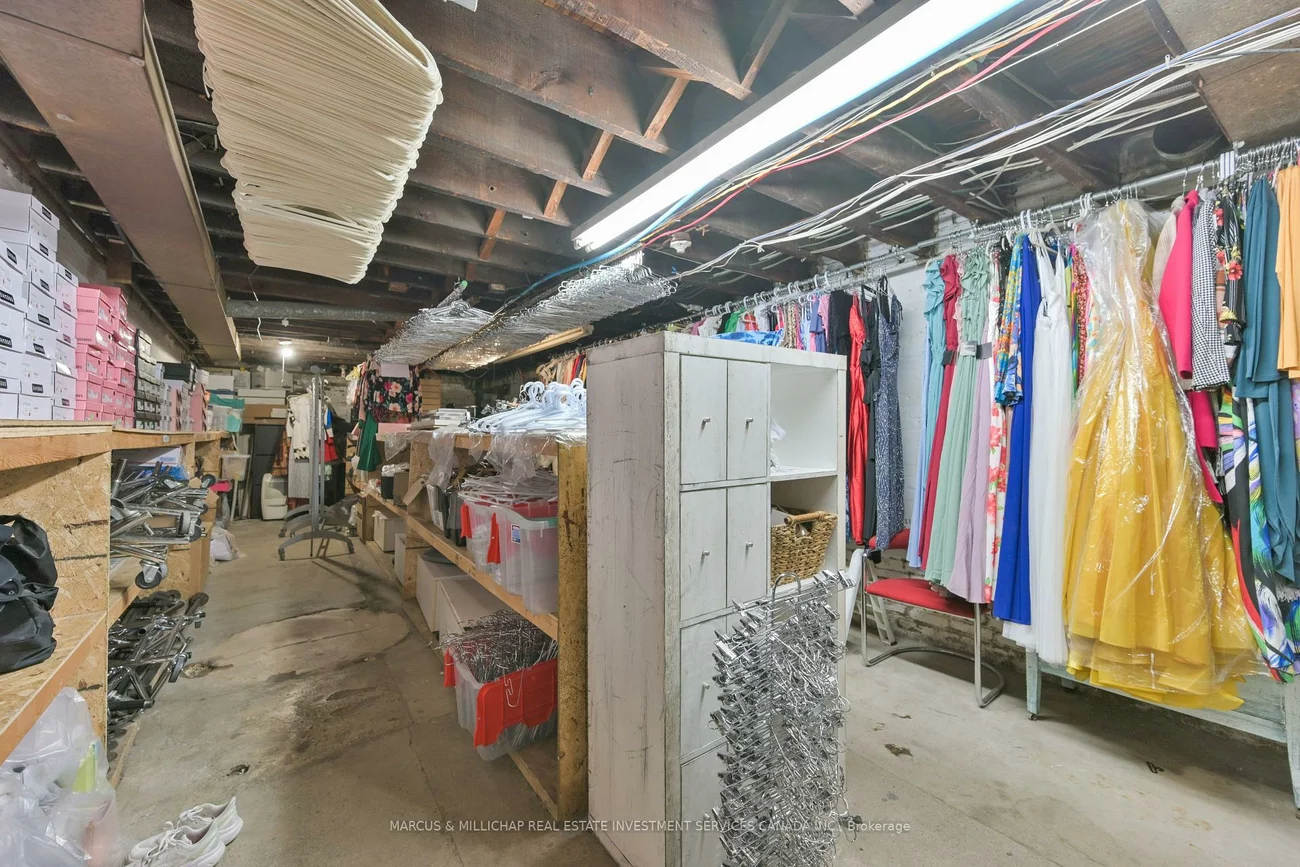 863, Queen, Niagara, Toronto