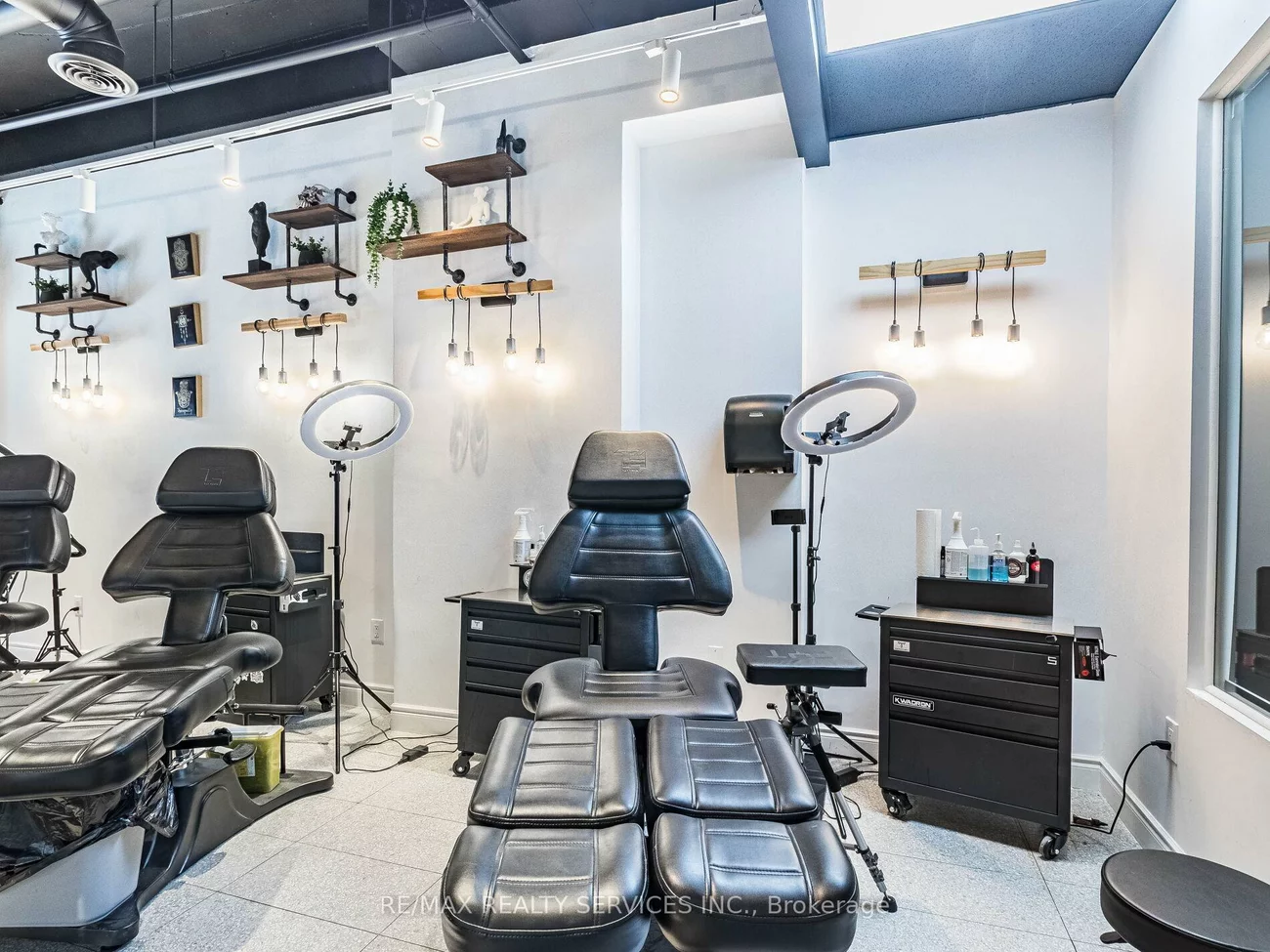 16, Church, Waterfront Communities C8, Toronto