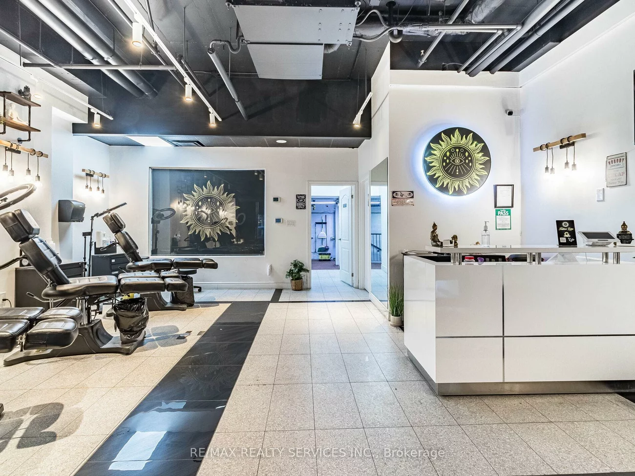 16, Church, Waterfront Communities C8, Toronto