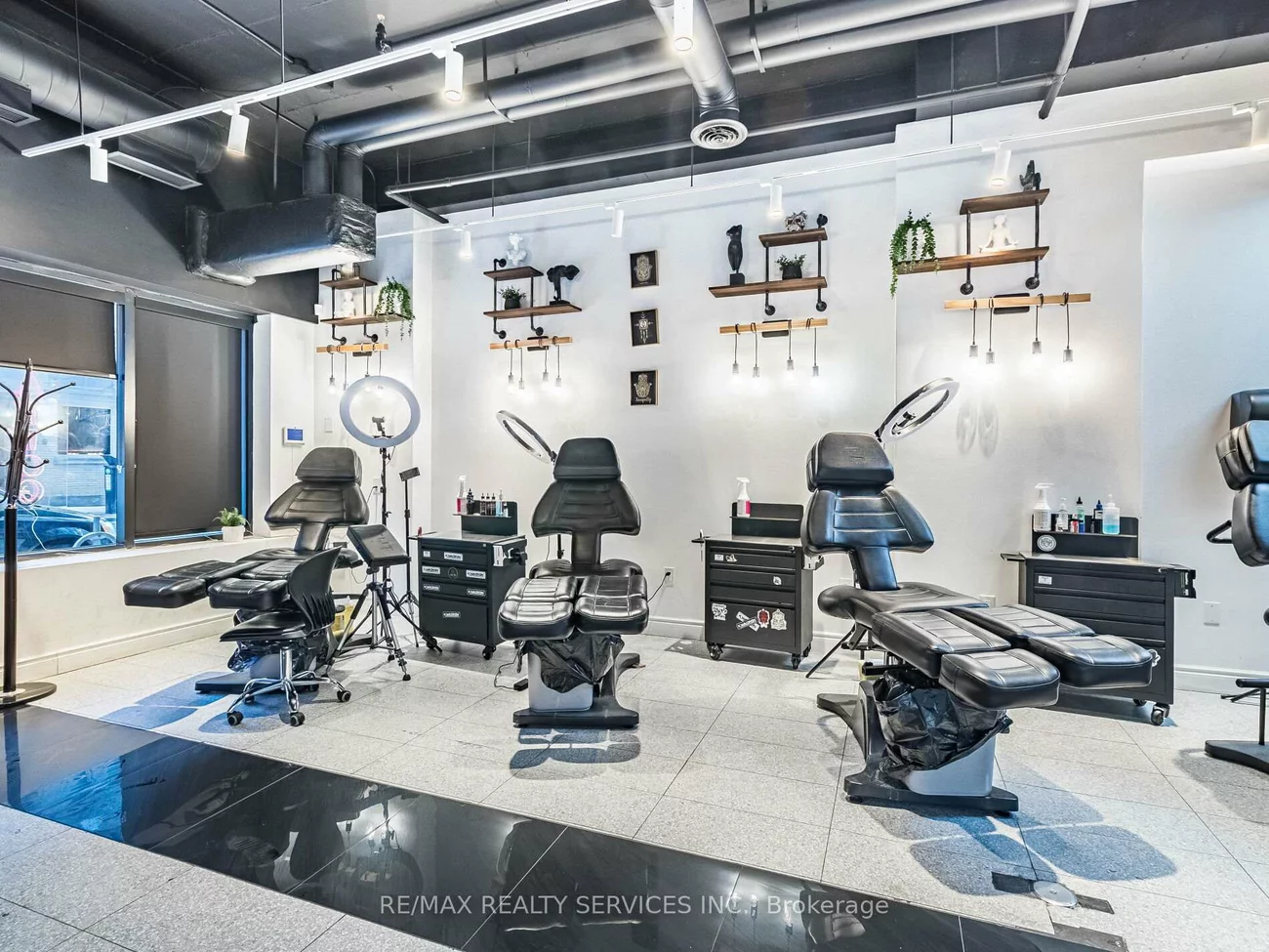 16, Church, Waterfront Communities C8, Toronto