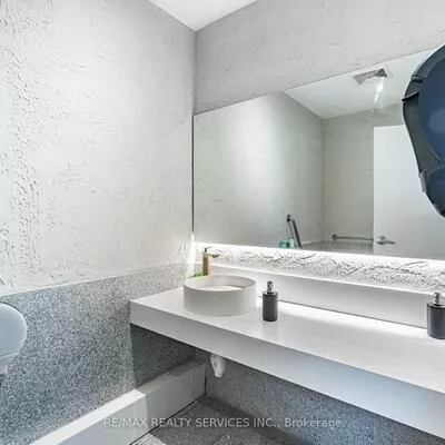 16, Church, Waterfront Communities C8, Toronto