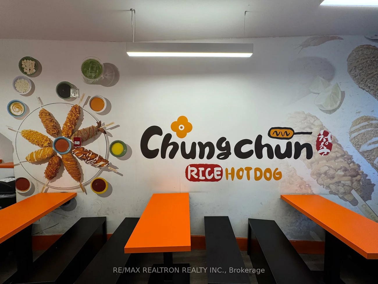 582, Yonge, Bay Street Corridor, Toronto