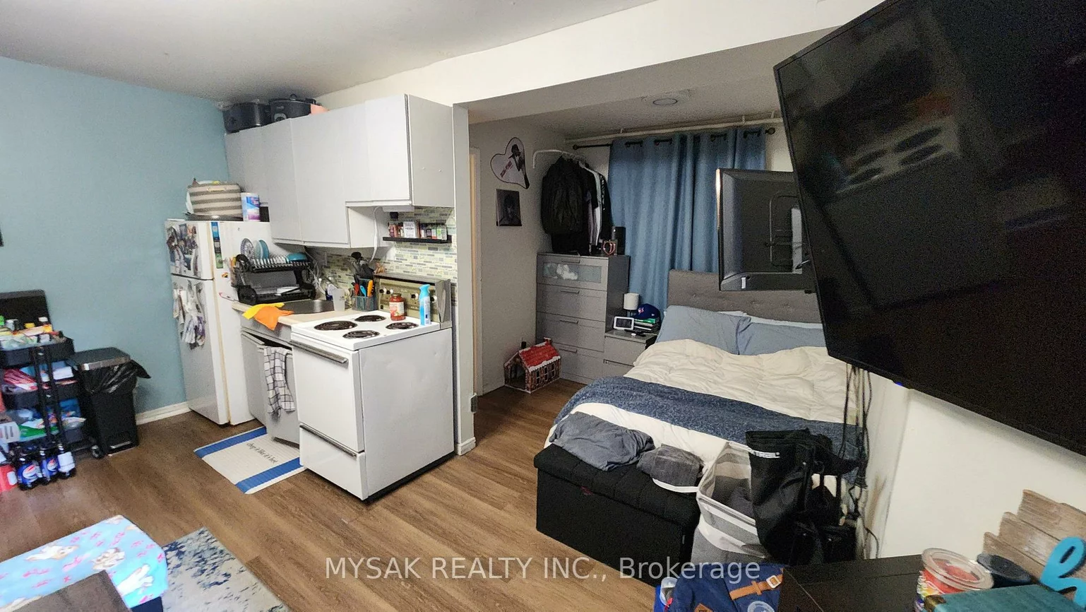 50-52, Dundonald, Church-Yonge Corridor, Toronto