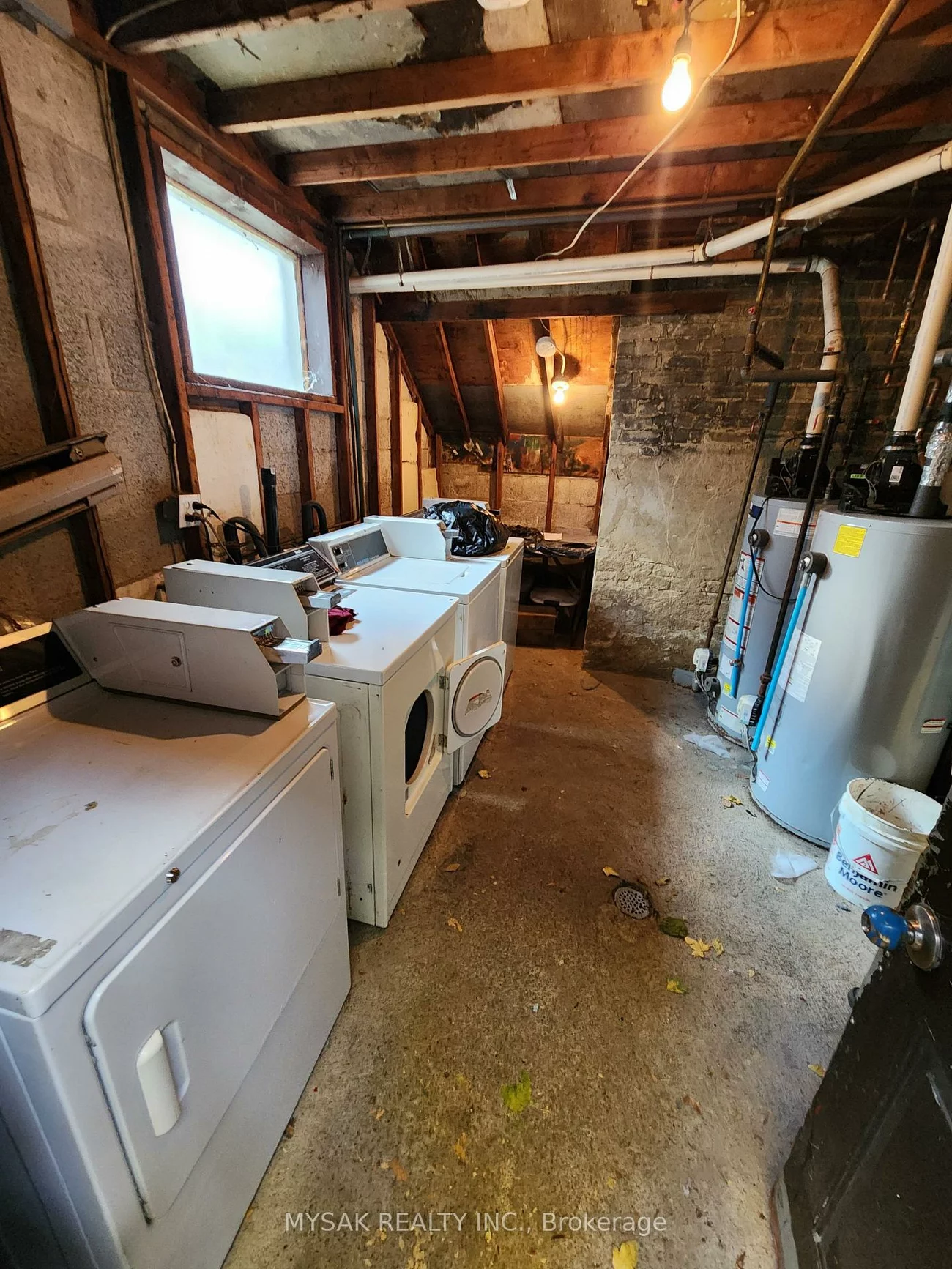 50-52, Dundonald, Church-Yonge Corridor, Toronto