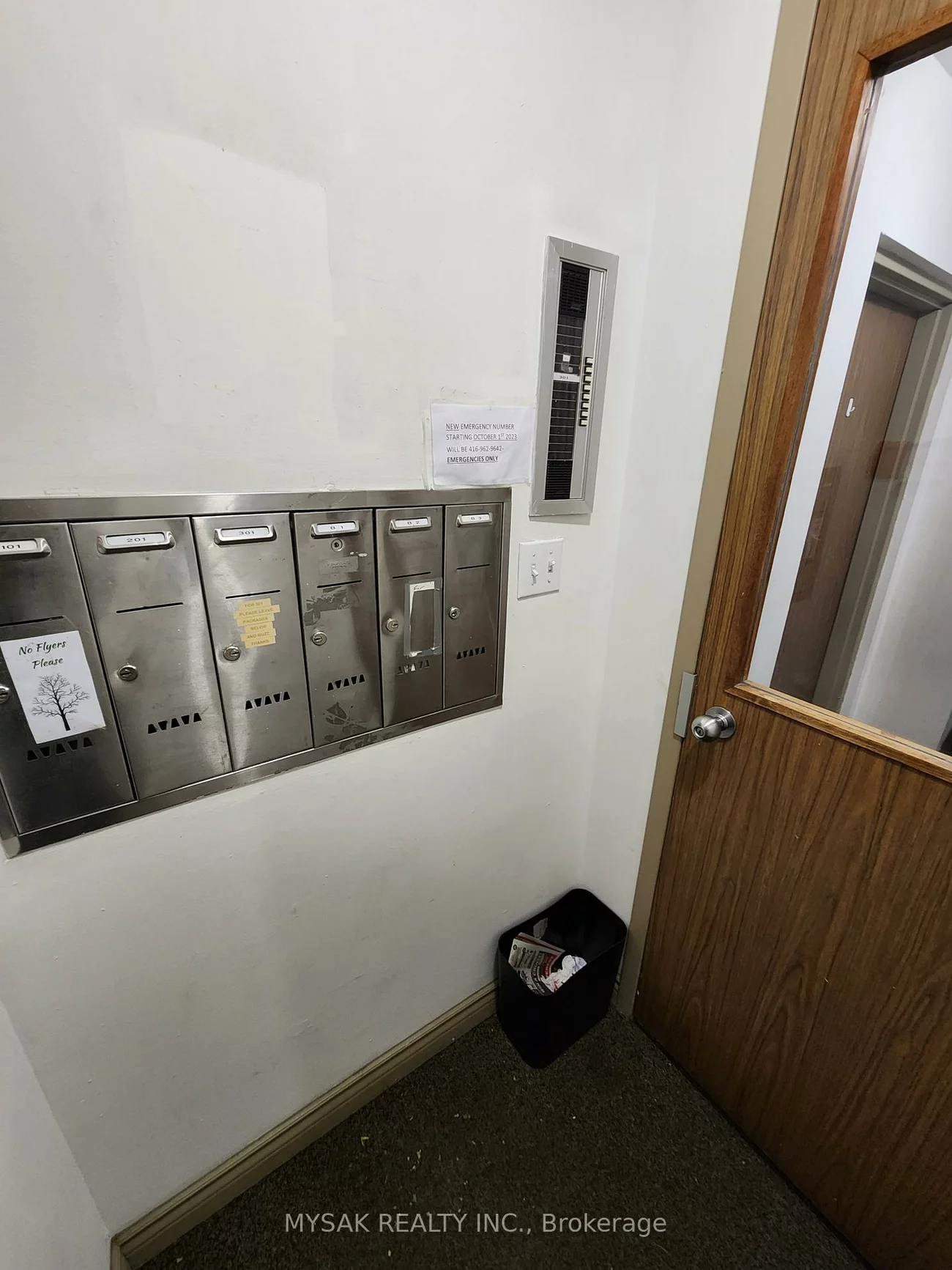 50, Dundonald, Church-Yonge Corridor, Toronto