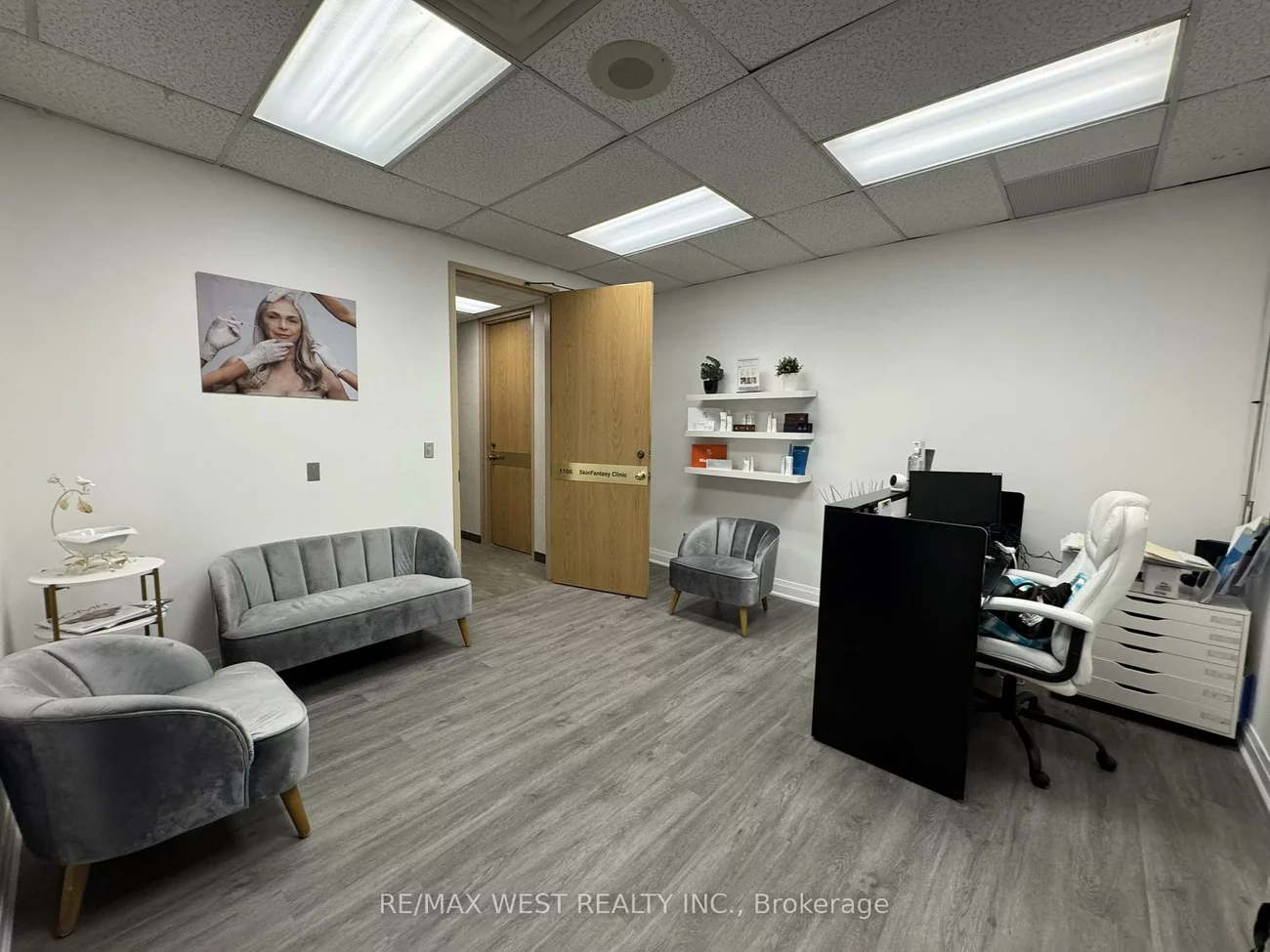 123, Edward, Bay Street Corridor, Toronto