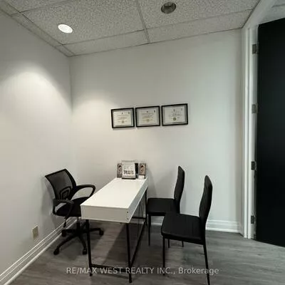 123, Edward, Bay Street Corridor, Toronto